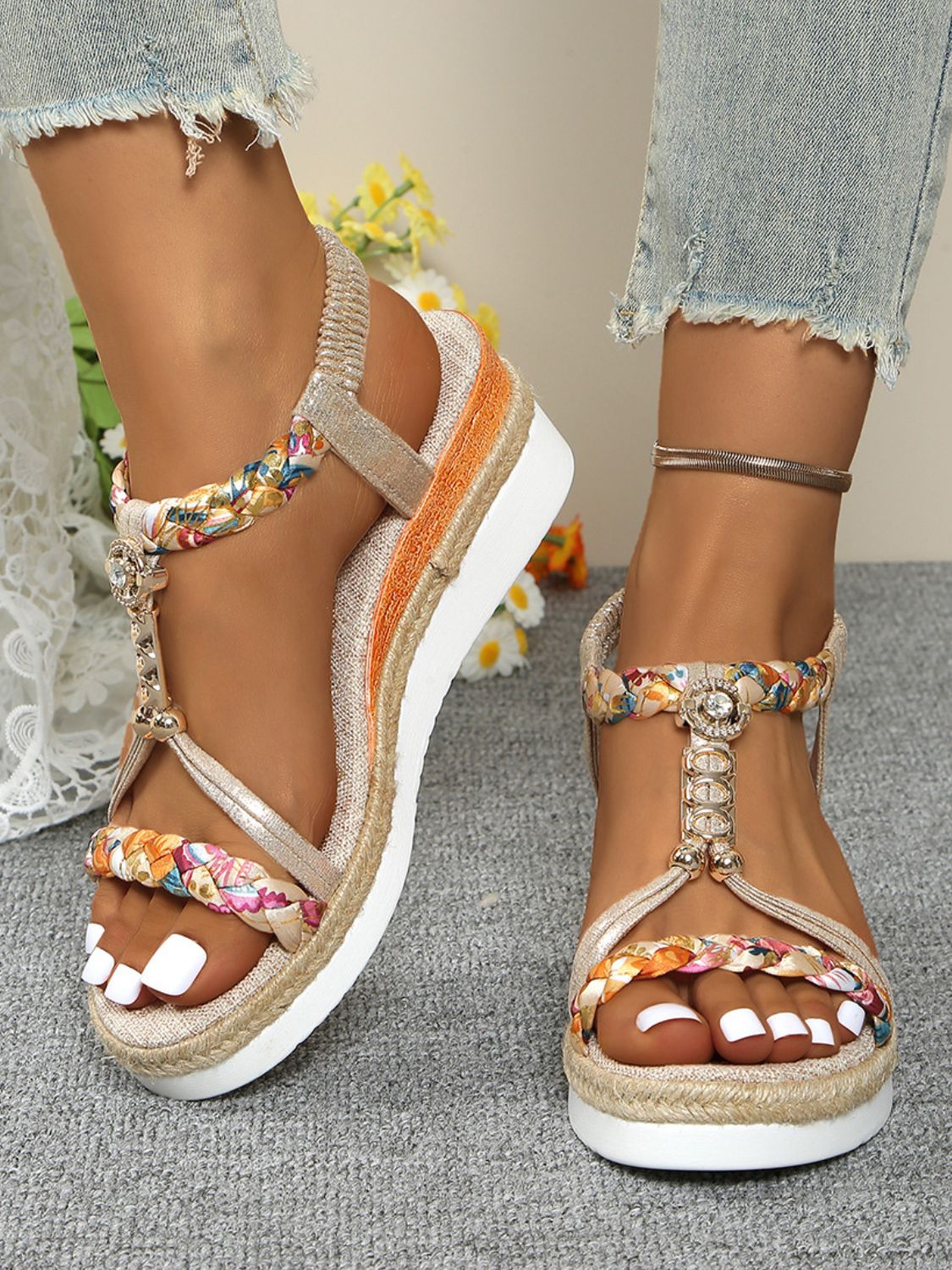 Contrast Woven Wedge Sandals